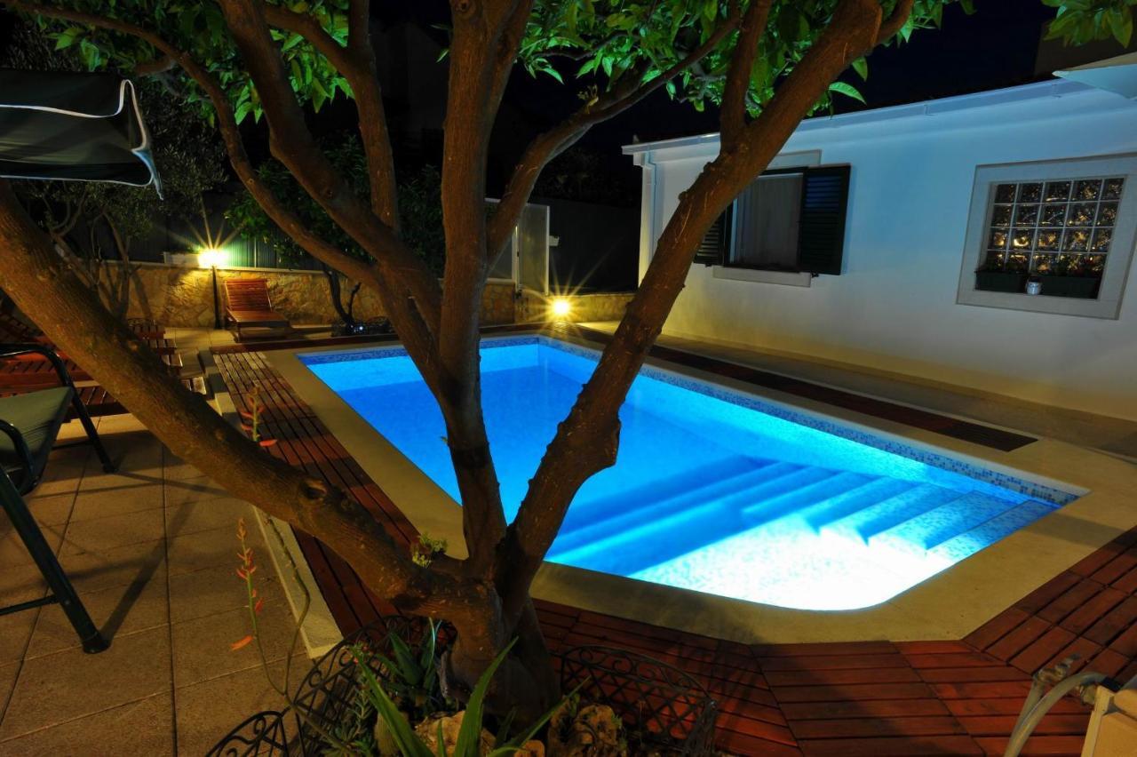 Villa Anni Sutivan Esterno foto