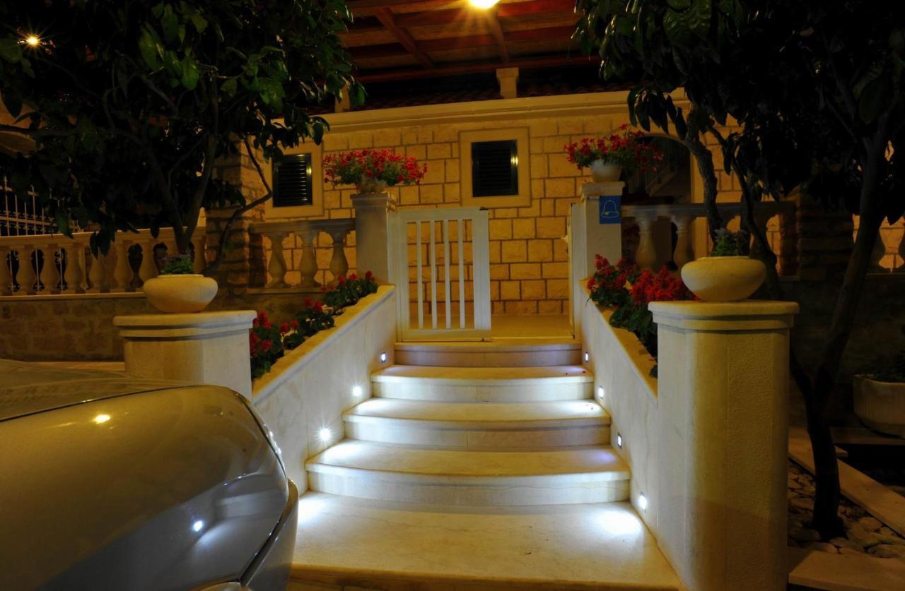 Villa Anni Sutivan Esterno foto